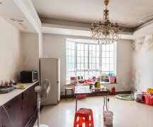 东方高尔夫别墅一期6室2厅 1楼 朝南北 整套出租 中等装修 付三押一